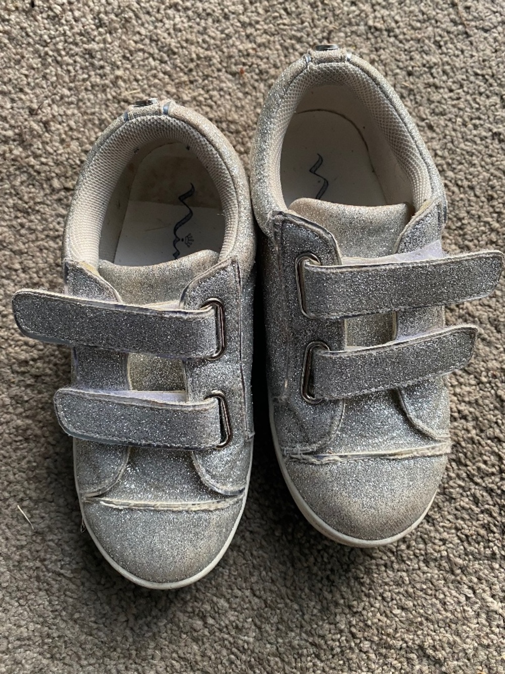 Nina Sliver Glitter Sneakers - 11